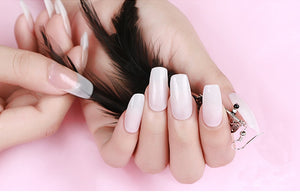 Gel d'extension d'ongle