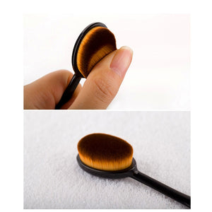 brosse à dents forme ovale