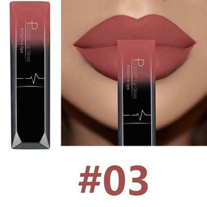 Rouge à lèvre Waterproof Nude mat velours